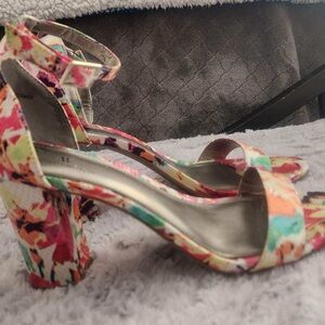 Worthington Red and Pink Heeled Sandals